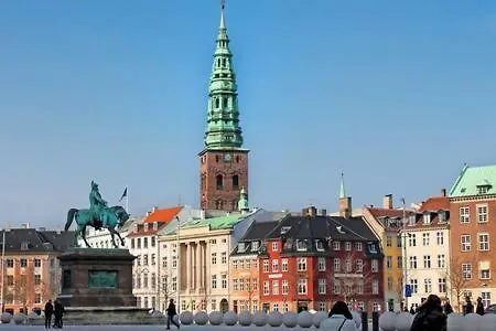 公寓 Cozy & Bright In Peaceful Area *