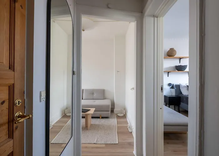 Cozy & Bright In Peaceful Area 公寓 *